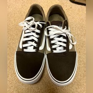 Men’s Brown Vans